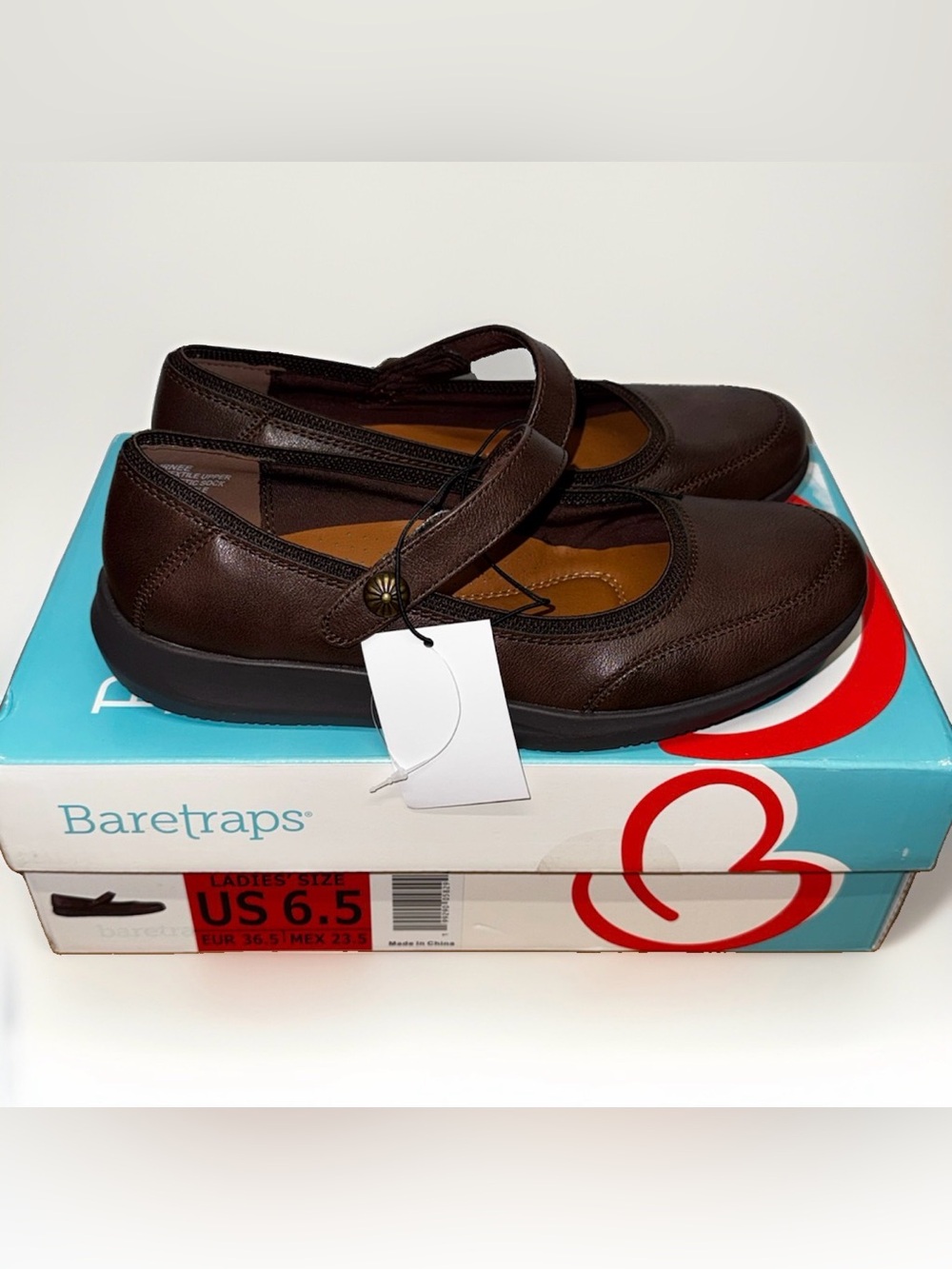 Baretraps Jurnee Flats Women's Size 6.5 Brown Leather Comfort Hook & Loop NWT